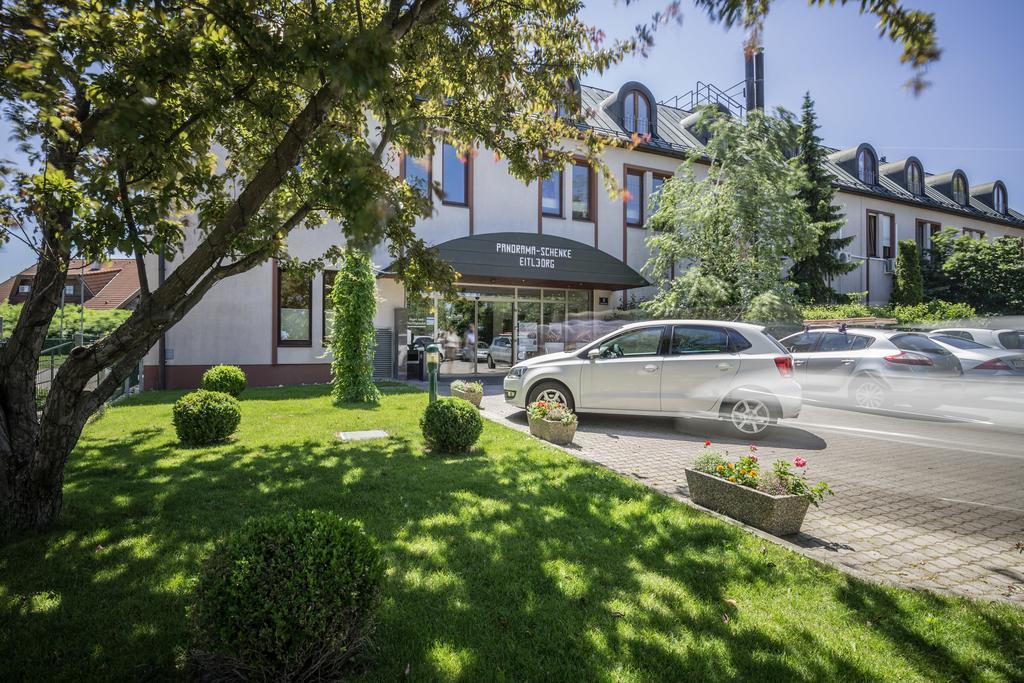 Pension Am Kurpark Viena Exterior foto